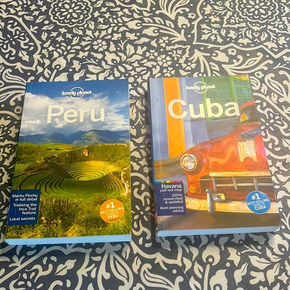 Lonely Plant Travel Guide on Cuba & Peru. - Picture 1 of 2